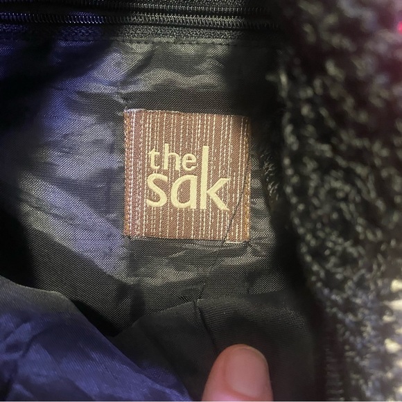 The SAK Crossbody Shoulder Bag Purse&Wallet Crochet Rainbow Color Stripe Boho - Picture 6 of 7